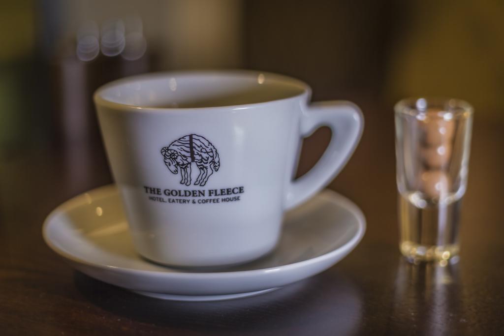 The Golden Fleece Hotel, Thirsk, North Yorkshire Eksteriør bilde