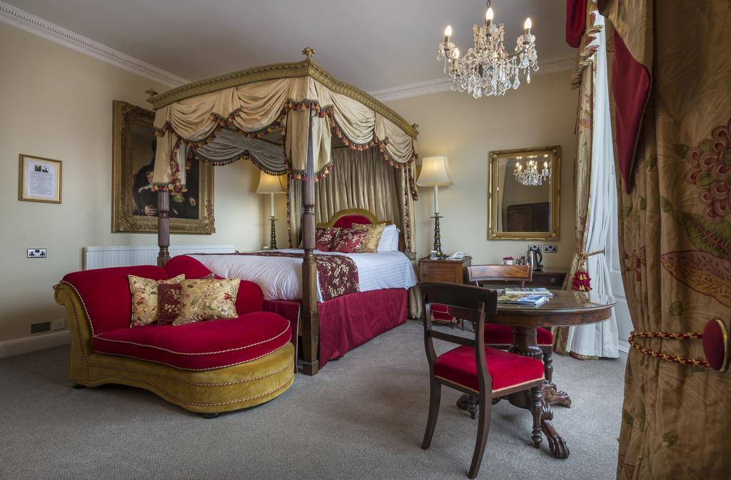 The Golden Fleece Hotel, Thirsk, North Yorkshire Eksteriør bilde