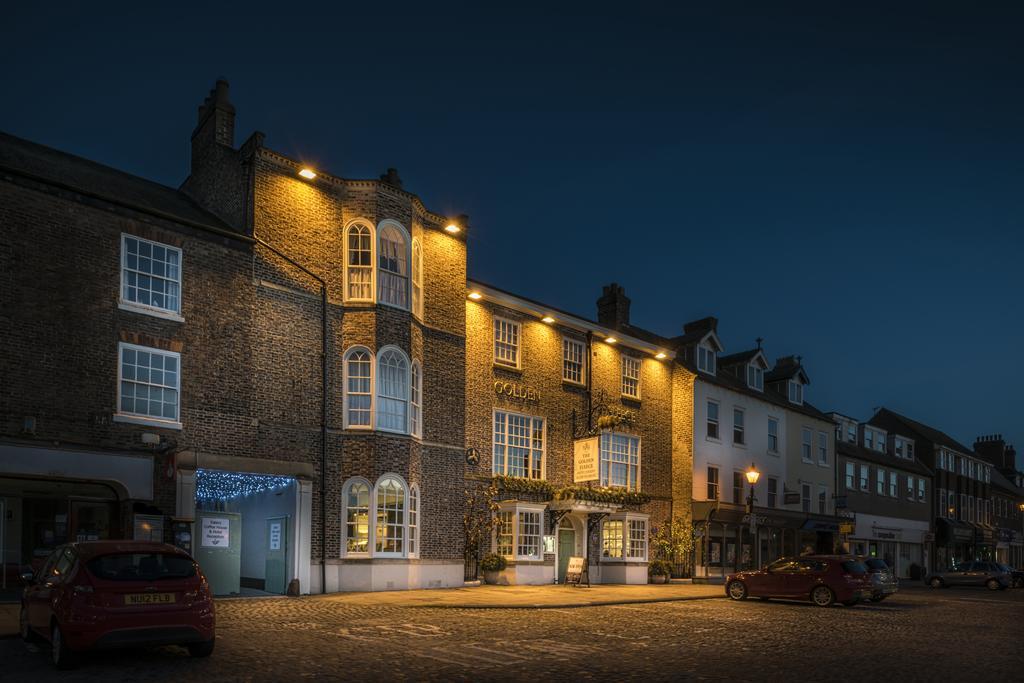 The Golden Fleece Hotel, Thirsk, North Yorkshire Eksteriør bilde
