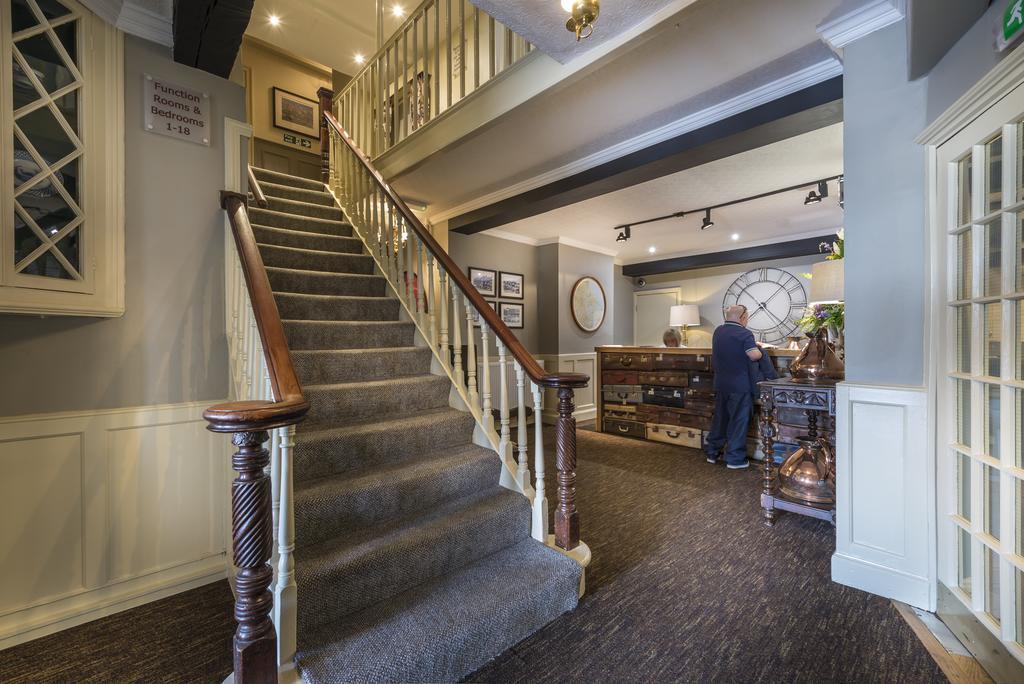The Golden Fleece Hotel, Thirsk, North Yorkshire Eksteriør bilde
